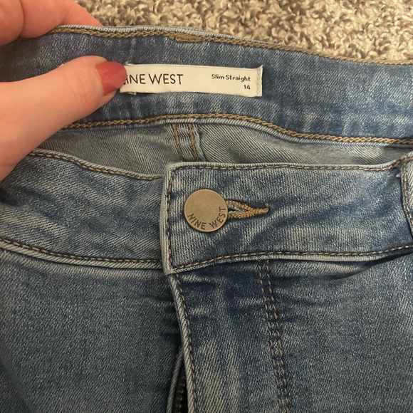 Nine West Size 14 Slim Straight leg jeans - Picture 2 of 4